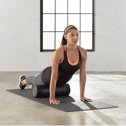 Rodillo de Espuma de Alta Densidad Amazon Basics para masaje Muscular